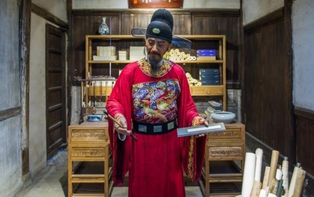  俗语|俗语“一代做官九代绝”，下半句才是经典，却十人九不知