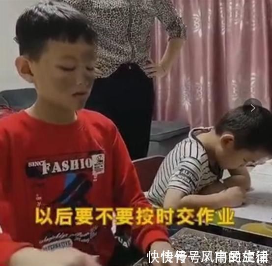 神操作|“硬核妈妈”火了,“神操作”搞定不写作业的娃,网友:简单粗暴