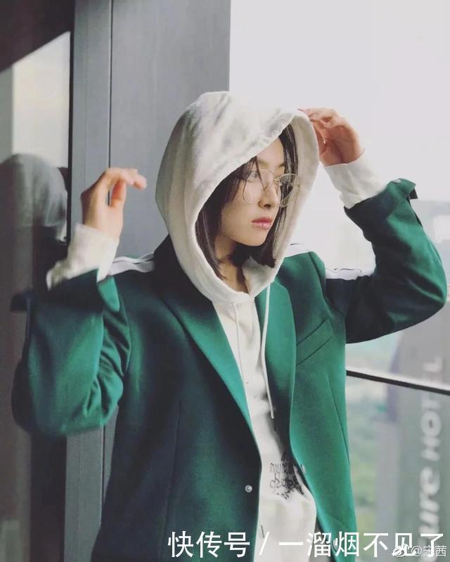 学会这套搭配,时髦整个秋冬