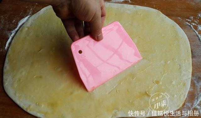 葱花饼做法,不烫面不揉面,学会家庭配方,外酥里软,比买的好吃