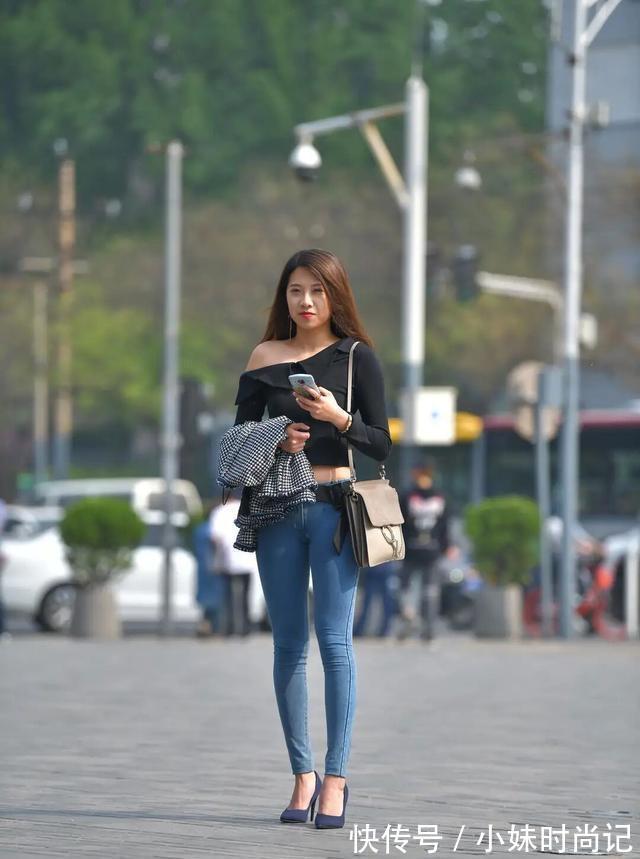 穿搭|耐人寻味的瑜伽裤搭配出全新感觉,仙气飘飘冰清玉洁,温婉气质