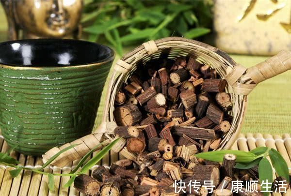 黑巧克力|别看它不起眼, 却是高血压的“天然克星”, 经常吃血压只降不升