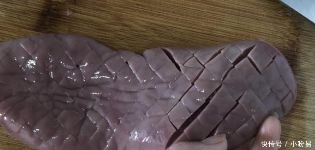  大河君|它是“男人宝”，比生蚝好吃，价格还便宜，三天两头老公就想它！