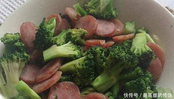 解馋|晚餐少油少盐,用它炒西兰花,解馋又不长胖!