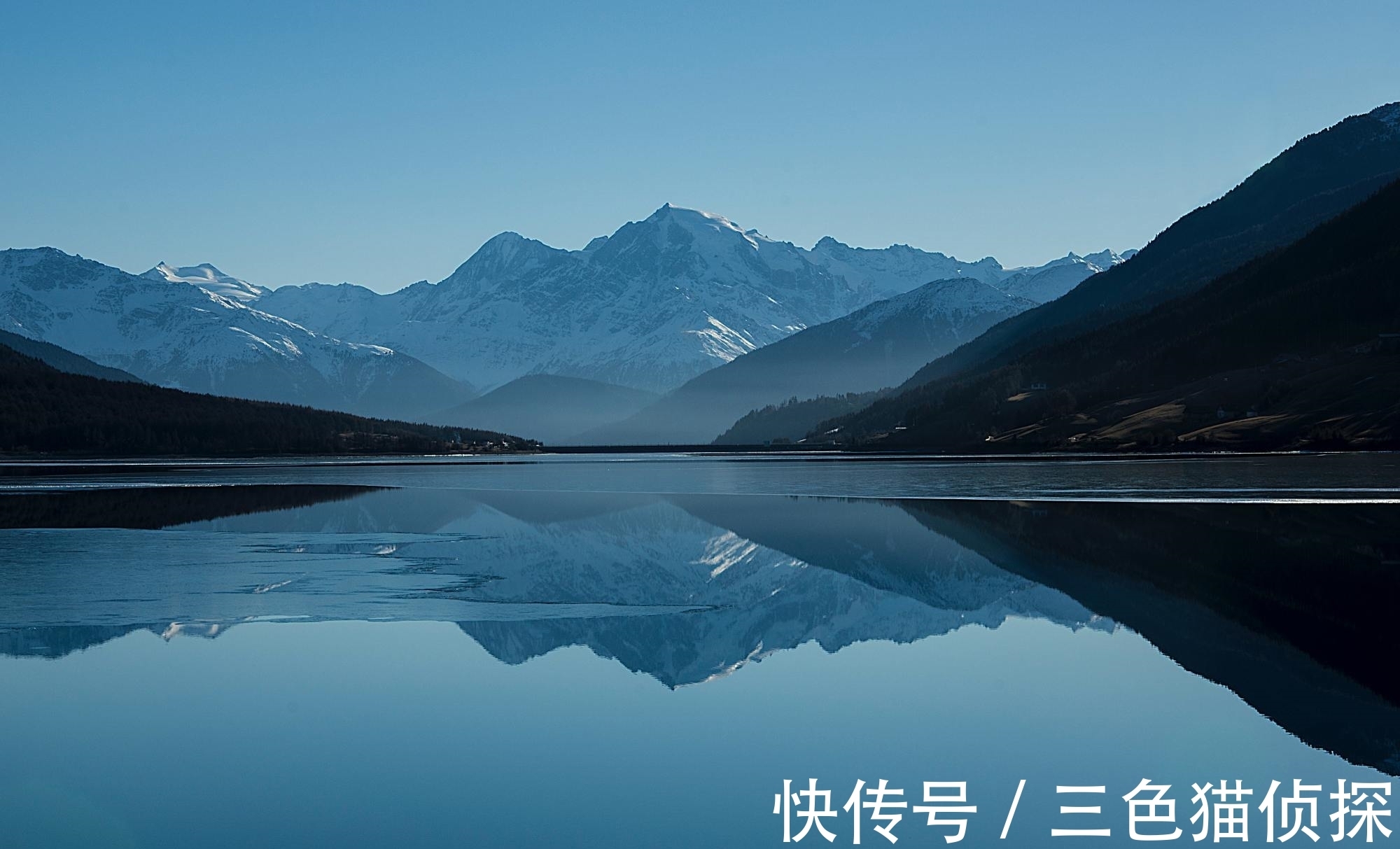 魂魄@李商隐凭吊屈原的一首诗,只短短4句,读来惆怅悲切,感慨万分