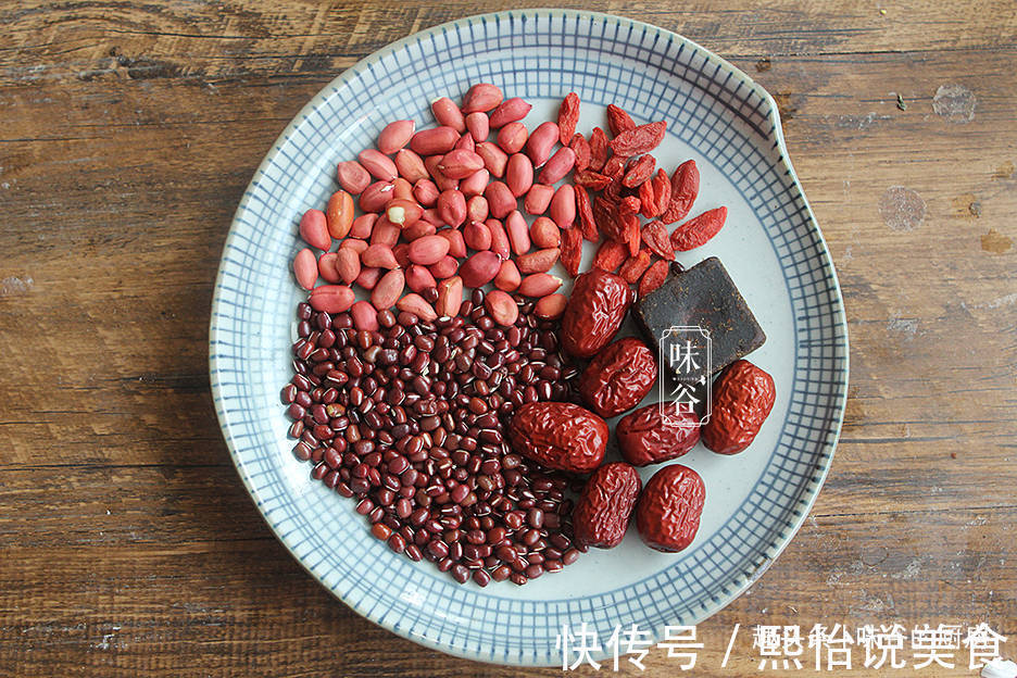 红枣|早餐喝牛奶不如喝豆浆,8种简单做法,营养全面,精神饱满过秋天