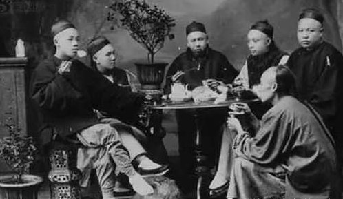 穷人|清朝最真实的生活场景,富人妻妾成群,穷人衣不蔽体