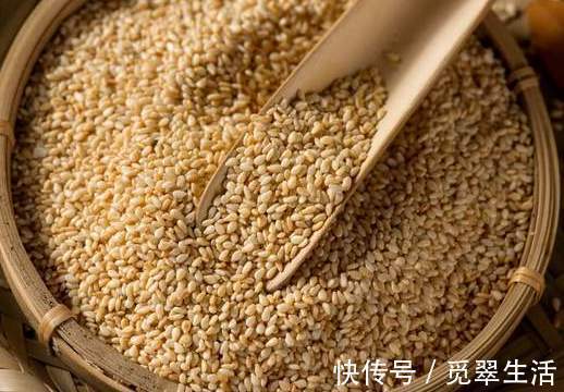芝麻酱调稀，用水还是用油分享2种正确方法，丝滑细腻味道香