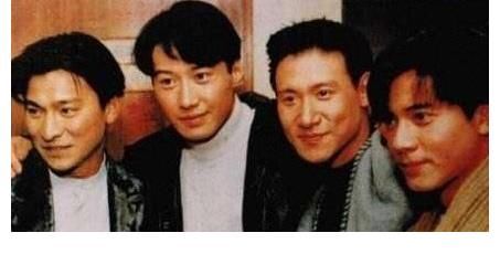 从好声音伍珂玥夺冠，看粤语歌的发展历程