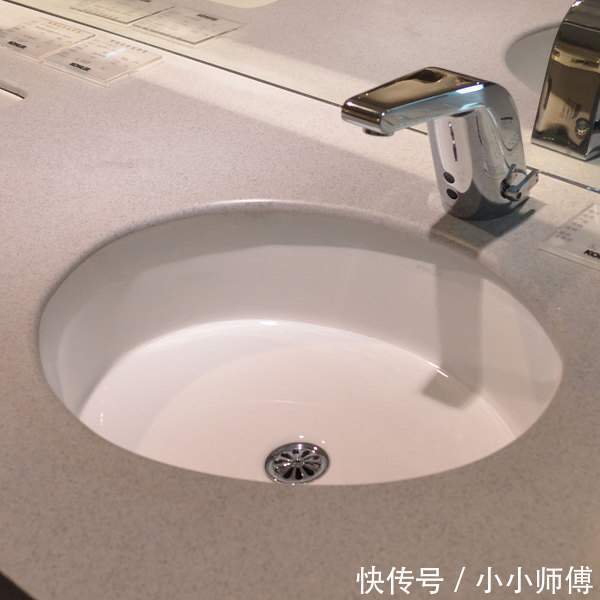 污垢处|花洒出水少,不花一分钱轻松搞定!
