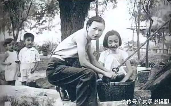 梁思成#梁思成的两个女儿,一个林徽因的一个林洙的,两人差别太大