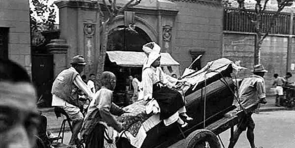 中国罕见历史老照片|1949年中国罕见老照片:图2很凄凉、图4让人心酸、图6非常兴奋