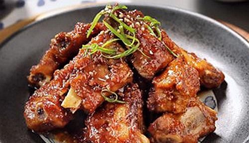 ?一口下肚就再也停不下来的下饭菜，鲜美的滋味让你欲罢不能！