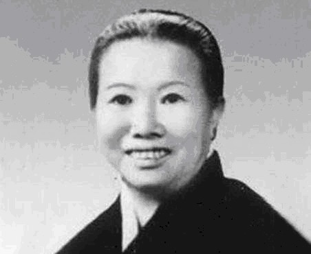 著名|李德在中国的两任妻子,一位是著名女红军,另一位是文艺工作者