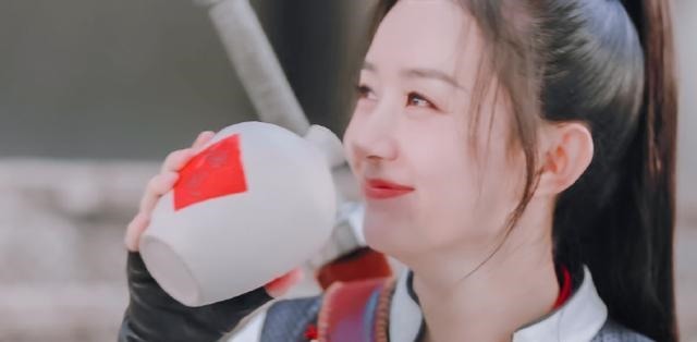 对阿翡|《有翡》不一样的“江湖”,谢允一见钟情,小心思藏在“撩拨”中