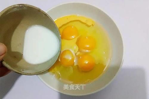 黄金蛋饺:漂亮又好吃,蒸着吃、涮火锅、煮汤都可以