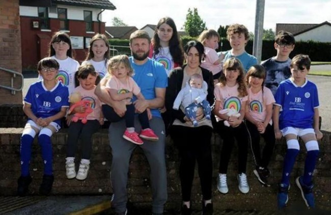 顺一顺|“最强大舅舅团”来了,8个舅舅只有1个外甥女,网友直呼不敢娶