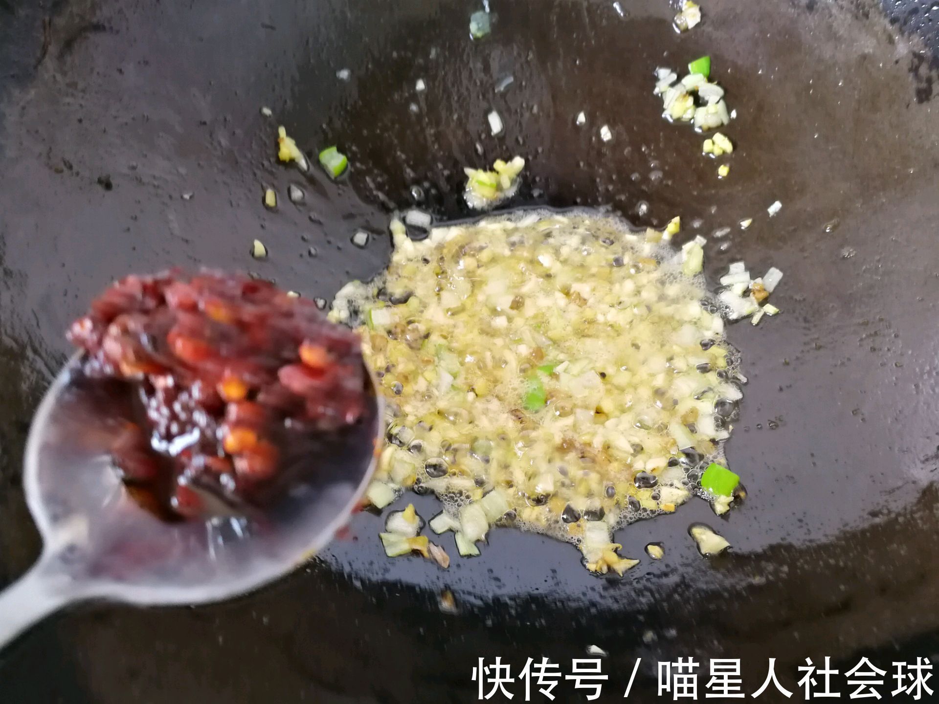 塔菜|大虾换个吃法，做法简单还好吃，吃一次就会爱上