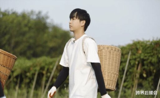 张艺兴|网曝张艺兴加盟《向往5》?与黄磊再续师徒缘,彭昱畅地位不保