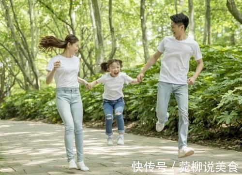 孩子|“妈妈,电视里的人出来了”,以为是孩子恶作剧,几天后发现蹊跷