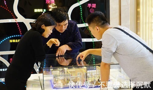 三不买二|王健林曾建议购房者买房，买三不买二，面积不超过110，为什么呢