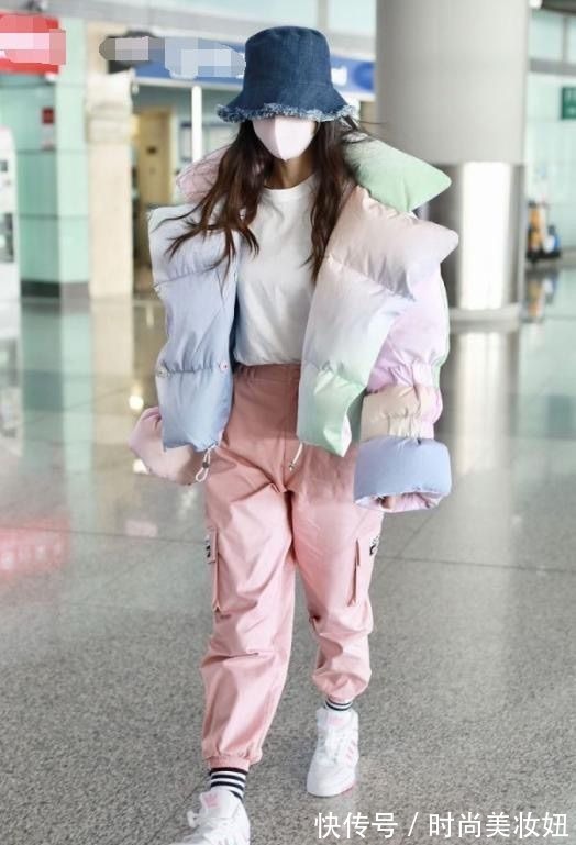 高跟鞋|Angelababy瘦到脱相了,穿粉色套装像竹竿,法令纹太明显