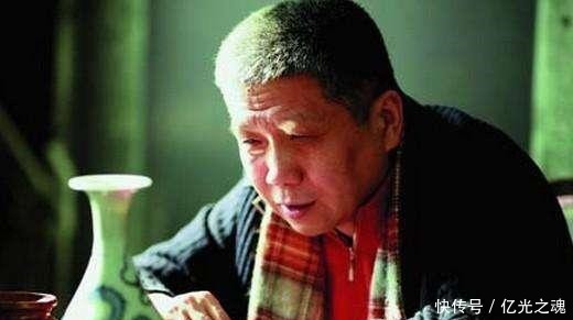 马未都在日本捡漏一只汝窑,谁问价钱他都不说,专家估值不下3亿!