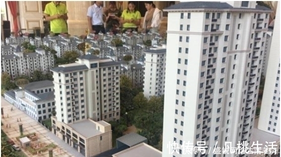 买房|买房怎样挑户型建筑学家“买边、买东、不买二”，建议收藏