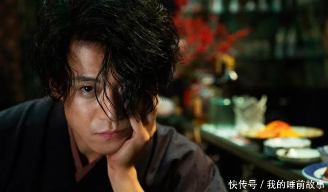 鼻祖|一个死得最多的日本作家,凭什么被奉为“丧神鼻祖”