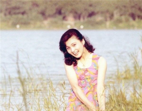  遭人算计|80年代第一美女，因长相太美遭人算计，被丈夫用632封情书追到手