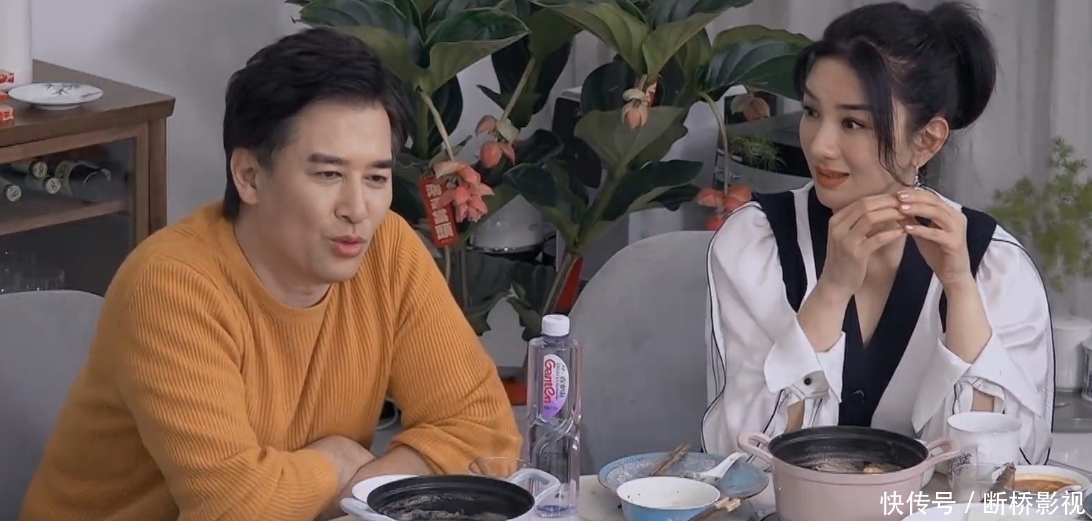 崔伟|黄奕带崔伟做“双人瑜伽”,男嘉宾心都乱了,但两人更适合做朋友