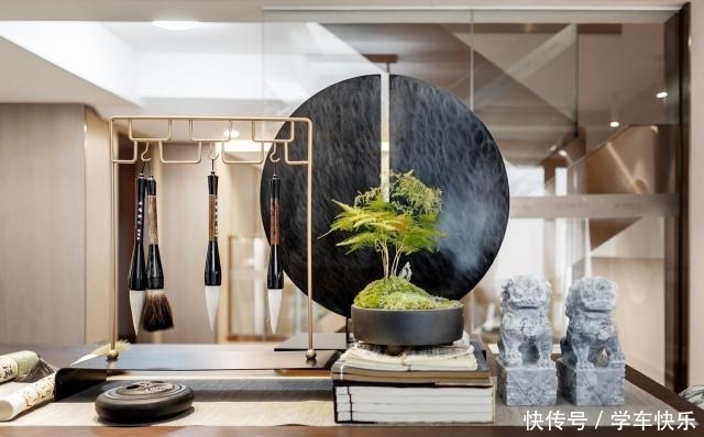 客厅|390㎡中国风别墅,一进门就被客厅吸引,这才是惊艳之作!