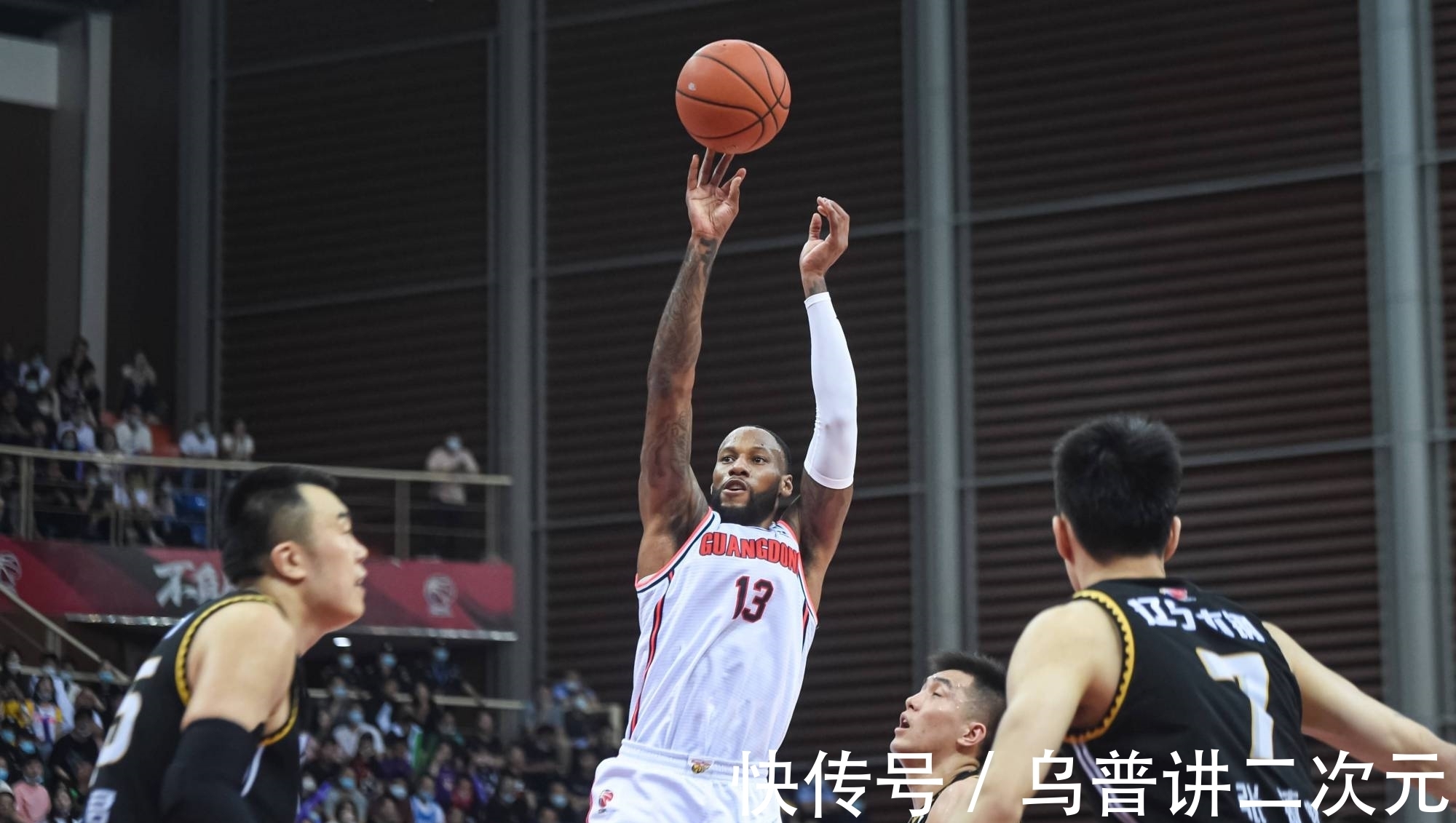 广东宏远|正在加紧找外援!名记分析广东宏远状况,后卫线已经告急!