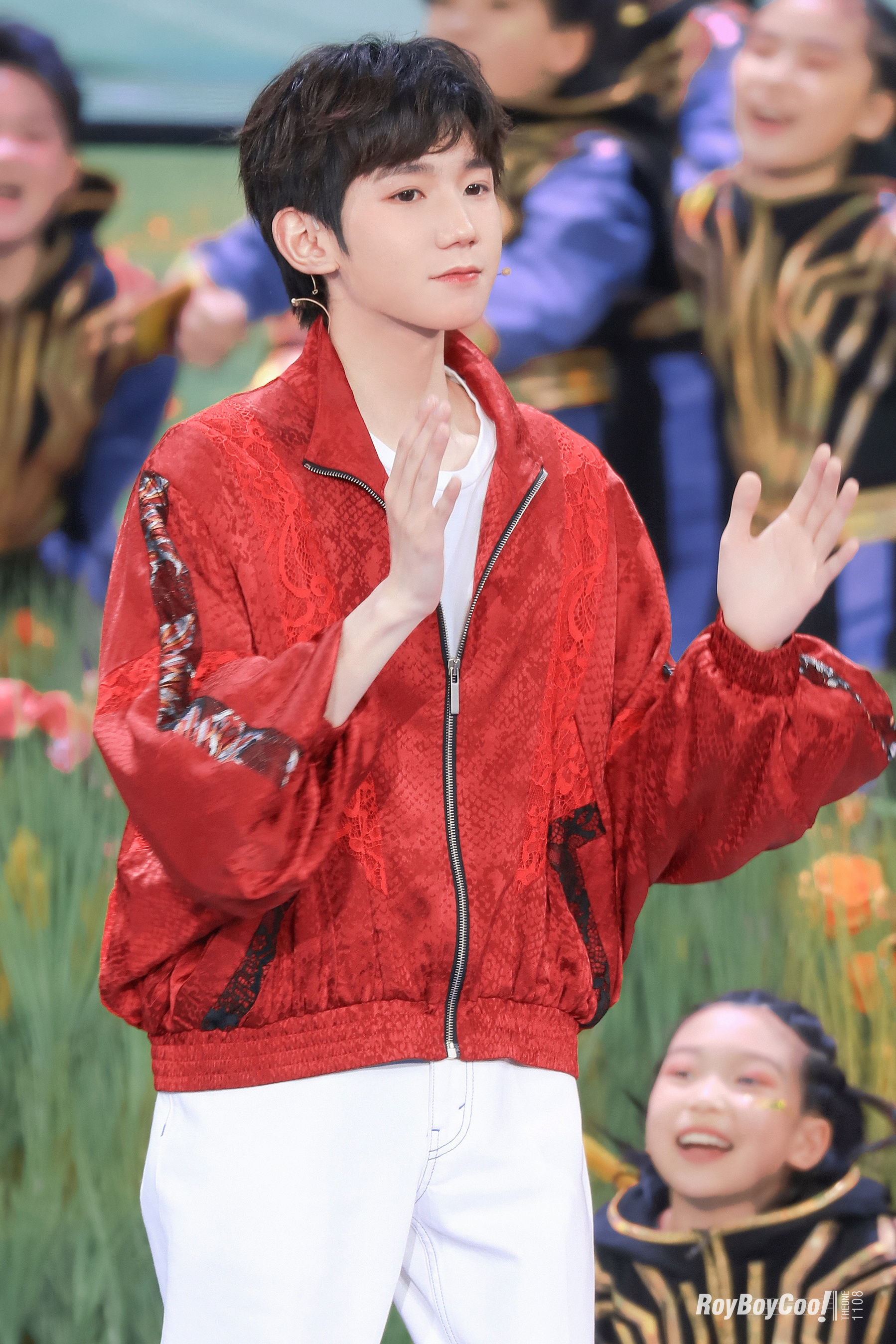 王源｜感谢你如此精彩耀眼 做我平淡岁月里星辰