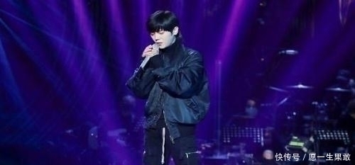 獻世|他出道10年歌曲紅遍國外,來中國參加《歌手》,僅唱一首歌被淘汰