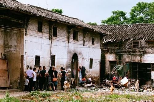 广东“韶关”又火了，湖心坝百年客家群楼！很多本地人都没发现