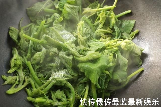 宿便|这蔬菜浑身都是宝,一分钱不花,刮油清肠排宿便,可惜很多人扔掉