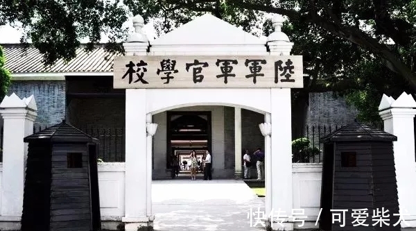 牌匾|近代颜体大家谭延闿,书法绵厚中见骨力,所题匾额庄严正大