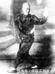 掌法&清朝武林高手董海川八卦掌,当时名震江湖的实战武术!