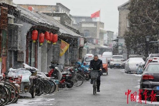 冒雪|北京迎来2022年第一场雪