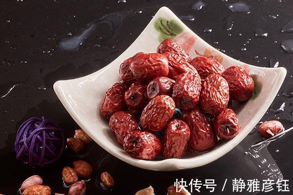 延缓衰老|蒲公英和它是“好搭档”,每天泡水喝一杯,活血养肝,有助于长寿