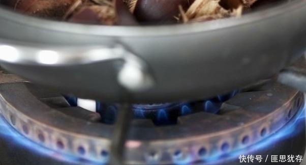 无论炖什么肉，万万不能直接焯水少了这一步，难怪又老又腥