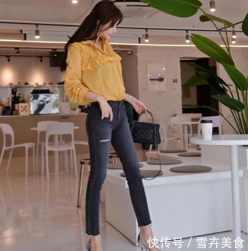 美女|美女模特：直筒的牛仔裤，配上高跟鞋更显修长腿型