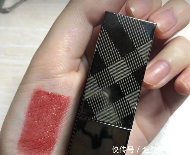 纪梵希|今年大火的经典口红色号,显白又高级,气质瞬间提升