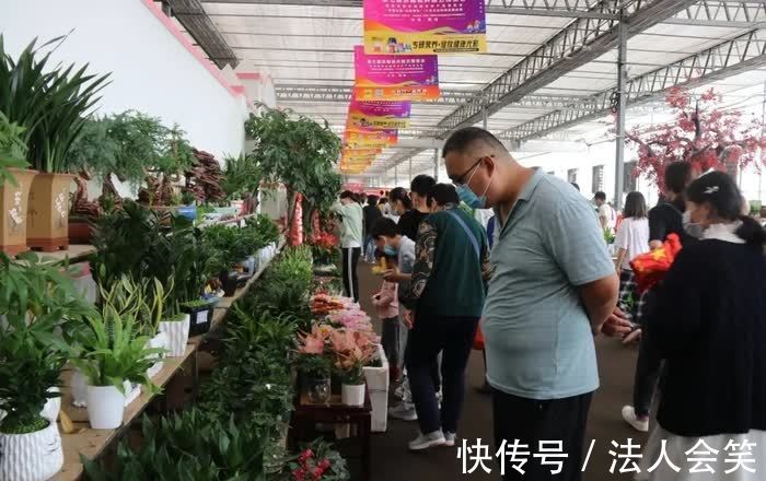 花博会|国庆首日超火热！花博会现场“吃喝玩乐”畅快嗨