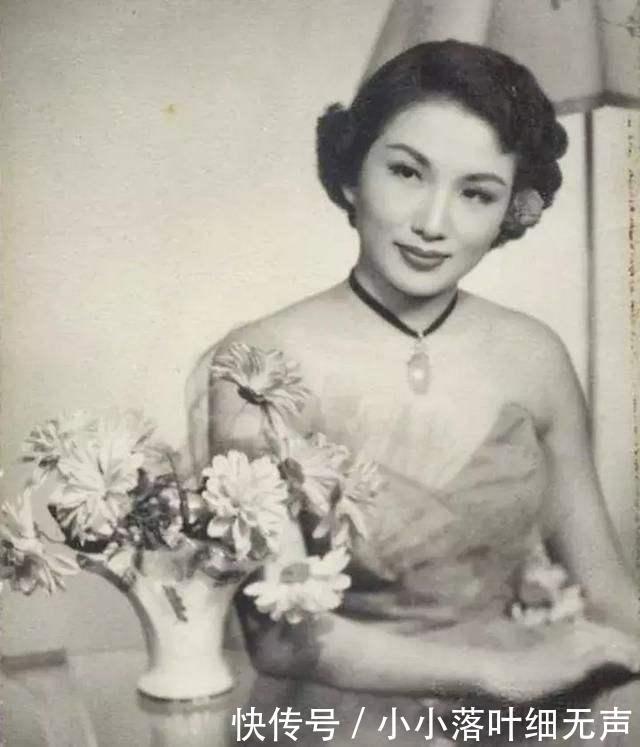 军阀为她“剪辫”5名总统都想得到的女人,她却隐居农村守寡