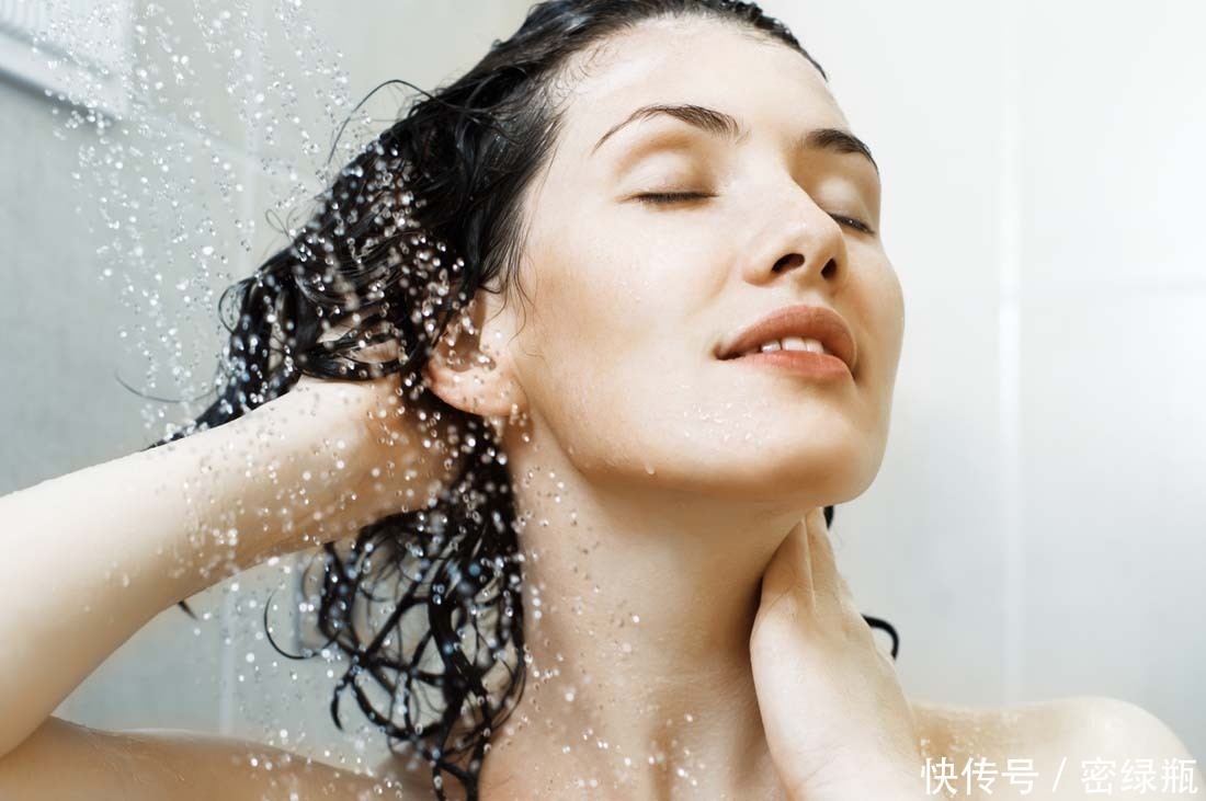 什么牌子的沐浴露美白效果好?