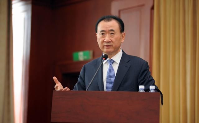 房地产|李嘉诚再次归来,王健林定下千亿目标,这个行业又成“香饽饽”