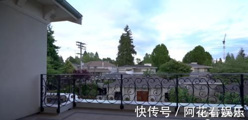 占地面积|农村自建三层别墅,面宽仅11米,7室1厅带书房,占地面积小也能建好房