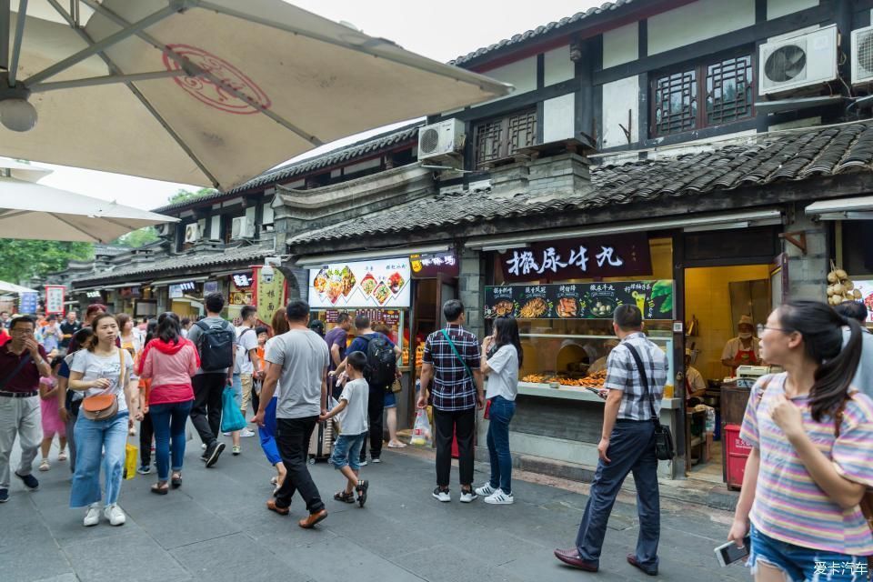 四天三晚，成都那些让人念念不忘的美食和美景